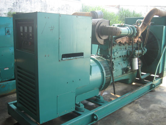 扶余租赁发电机- 发电机碳刷磨损的原因是什么