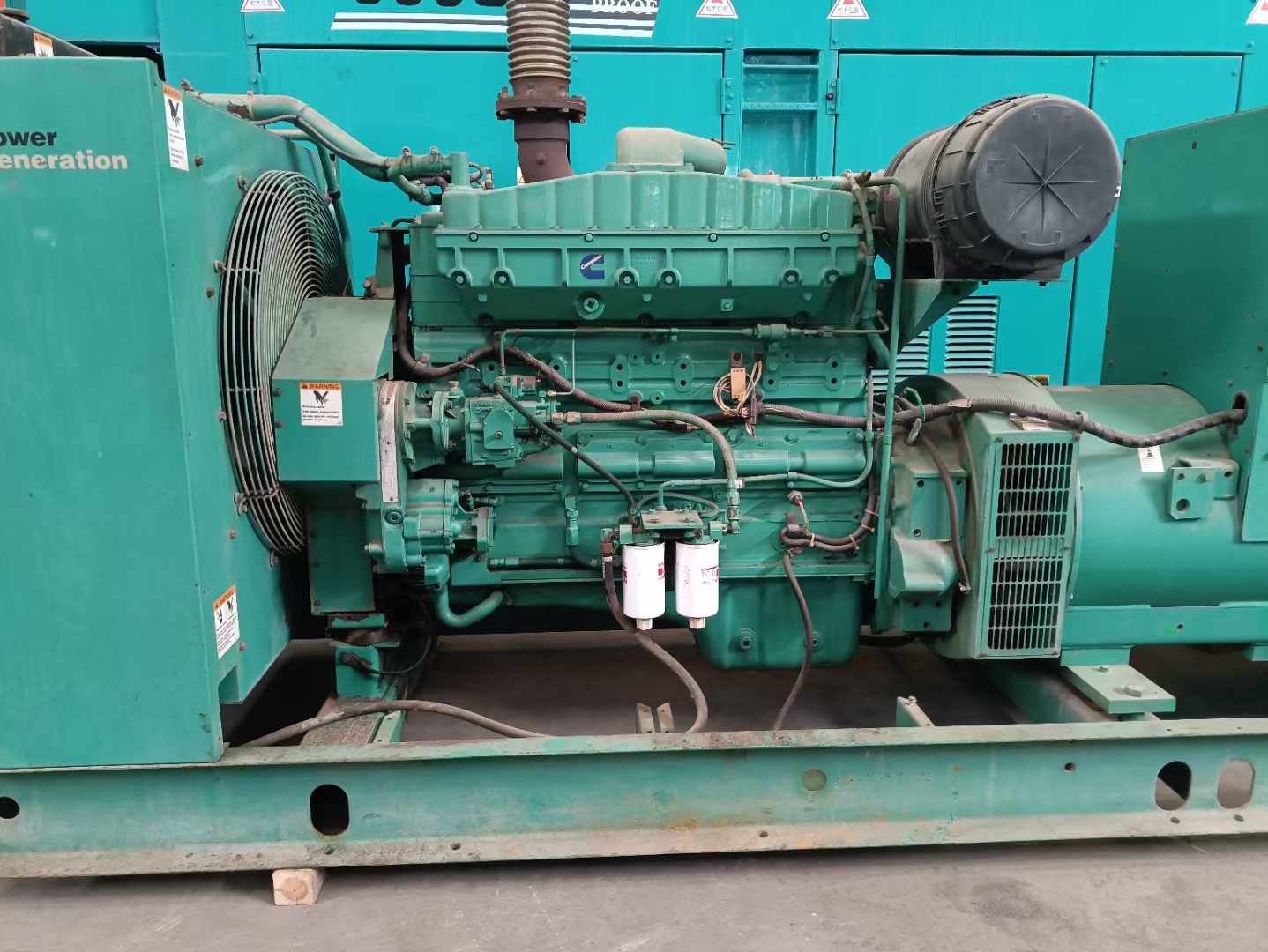 扶余过载会对 600kW 柴油发电机组造成哪些损害？