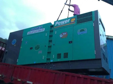 扶余柴油发电机组转速不稳定时，如何对发动机进行维护？