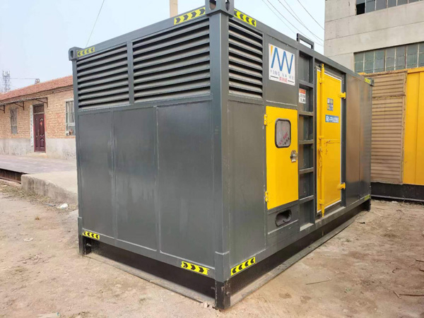 扶余柴油发电机输出电流大小是有什么决定的？