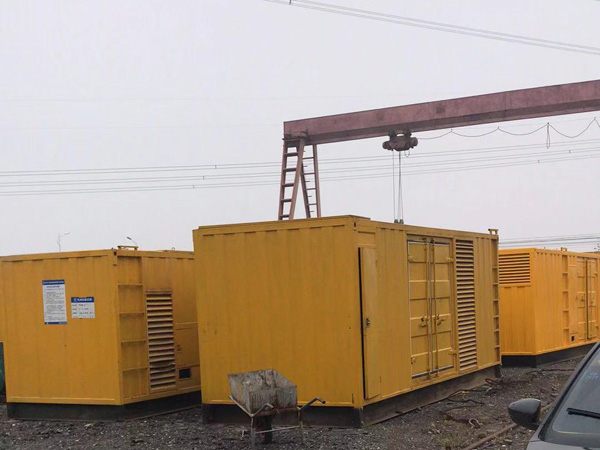 扶余100kw柴油发电机组每小时油耗？