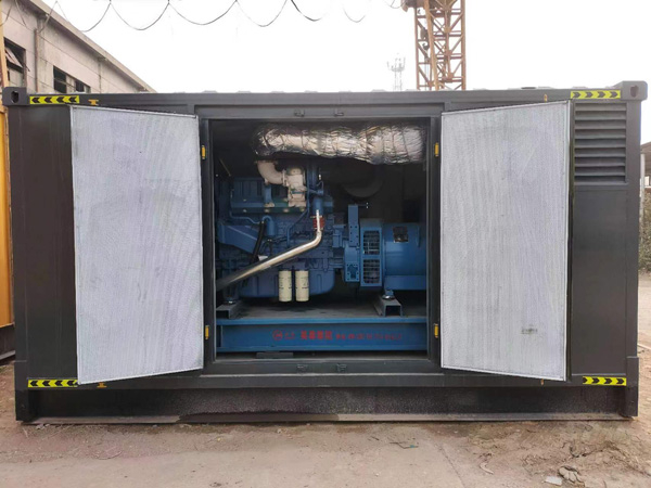 扶余柴油发电机组的电瓶应该如何选择？